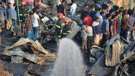 চট্টগ্রামের আগুন দখল-বেদখলের খেলা?