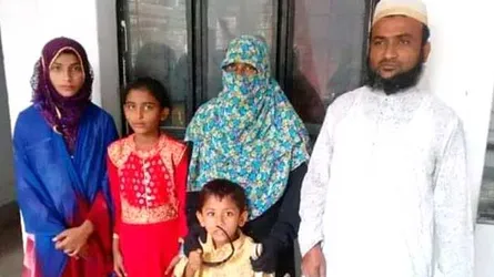 একই পরিবারের ৫  জনের ইসলাম ধর্ম গ্রহণ