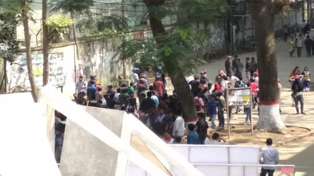 দিনভর জবি ছাত্রলীগের দুই গ্রুপের সংঘর্ষ, সাংবাদিকসহ আহত ১৫