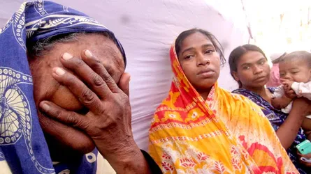 আতঙ্ক কাটছে না চুড়িহাট্টায়
