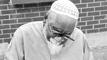যে কবিকে আমরা ভুলে গেছি