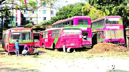 নরসিংদী বিআরটিসি ডিপোর বেহাল দশা : ১০ বছর বাস চলাচল বন্ধ