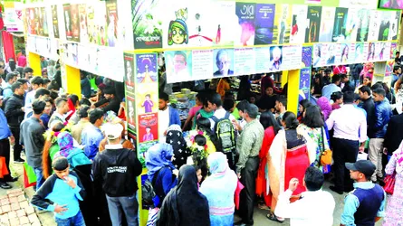 শেষ মুহূর্তে বইমেলার সময় দুই দিন বাড়ল