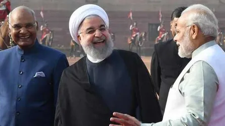 ইরানের ওপর মার্কিন অবরোধ, সুযোগ নিচ্ছে ভারত!
