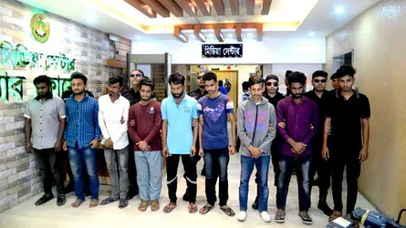 ডাকাতির ৩০ শতাংশ টাকা নিয়ে যেত তারা