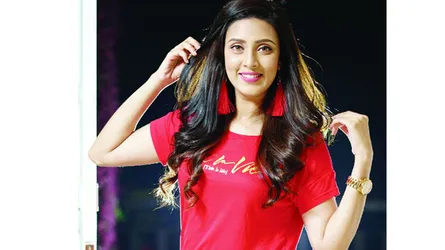 ক্লান্ত ত্বকের যতœ :  রঙের  ফিচার