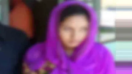 চাকরির প্রলোভনে গৃহবধূকে গণধর্ষণ, অতপর...
