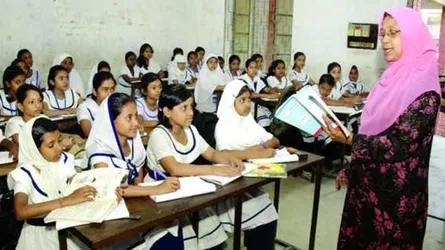 কালের বিবর্তনে শিক্ষা ও শিক্ষকতা