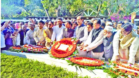 সবাইকে নিয়ে সুন্দর সুস্থ ও গতিময় আধুনিক ঢাকা গড়তে চাই : আতিকুল ইসলাম