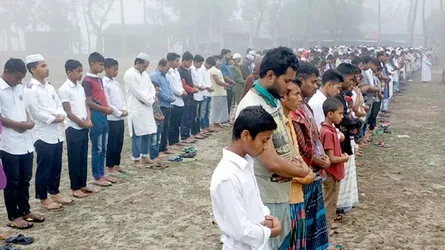 একে একে ৫ জনের জানাজা, এলাকায় কান্নার রোল