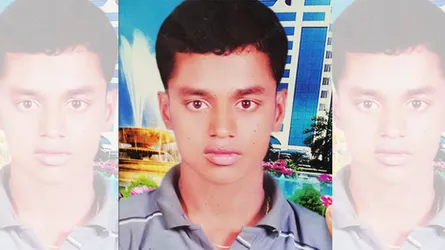 ছাত্রলীগ নেতাকে রগ কেটে হত্যা