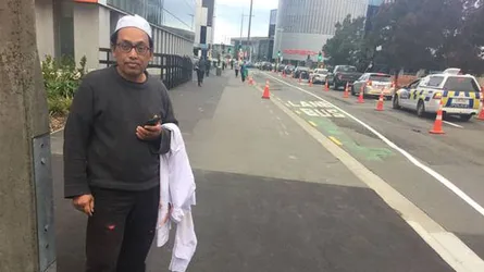 ‘তাকিয়ে দেখি মসজিদের ভেতর লাশের স্তুপ’