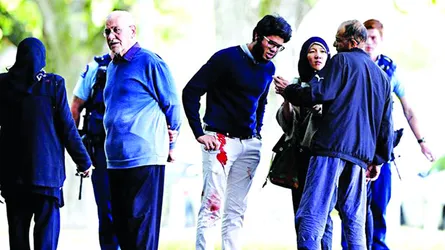 ক্রাইস্টচার্চ মসজিদে হত্যাকাণ্ডে ফেসবুক-টুইটার কি অংশিদার!
