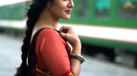 একসাথে পার্টিতে গেলেই কি বিয়ের সম্ভাবনা শুরু হয়, প্রশ্ন মিথিলার