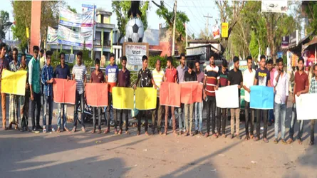 সড়ক দুর্ঘটনায় কলেজ ছাত্র নিহত