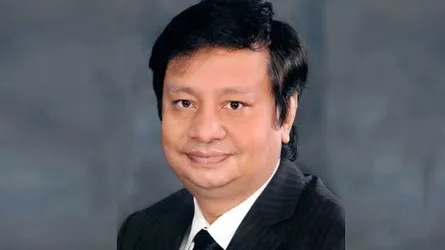 বিশ্ব জাকের মঞ্জিলের মুরিদানদের ক্ষোভ, আমীর ফয়সালকে রাজনীতি বাদ দেয়ার পরামর্শ