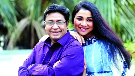 আজ থেকে ফ্যামিলি ক্রাইসিস