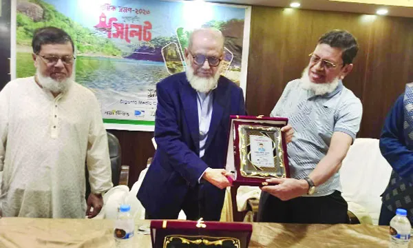 জাফলংয়ের অনিন্দ্য সৌন্দর্যে মুগ্ধ দিগন্ত পরিবার