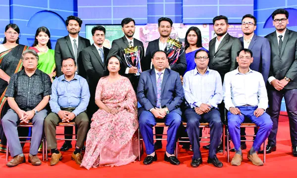 ফ্যামিলি কার্ড বর্তমান  সরকারের একটি ফ্ল্যাগশিপ প্রোগ্রাম : 	সমাজকল্যাণ প্রতিমন্ত্রী