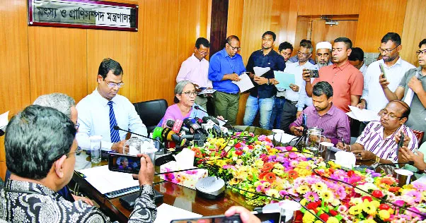 গত বছরের চেয়ে এবার কোরবানির পশুর মজুদ ও চাহিদা দুটোই কম