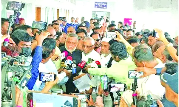 আদালতে নির্দোষ দাবি মন্ত্রী আরিফ, গৌছ ও বাবরের