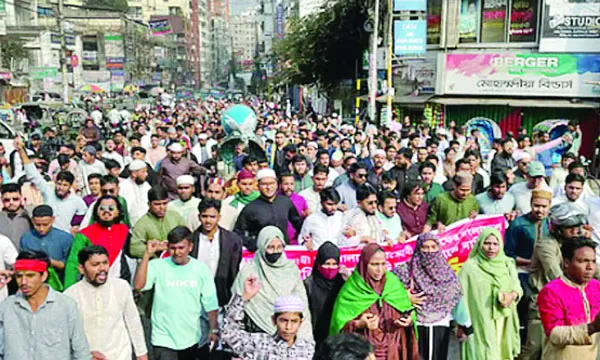 শহীদ হাদির মূল খুনিদের গ্রেফতার ও বিচার দাবি