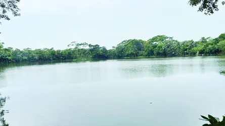 বরিশালে ৫০০ বছরের গজনীর দীঘি, রয়েছে পর্যটন সম্ভাবনা