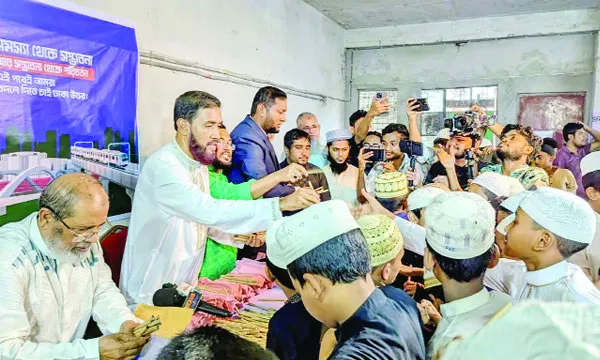 বর্জ্যকে সম্পদে রূপান্তরের উদ্যোগ জামায়াত নেতা সেলিম উদ্দিনের
