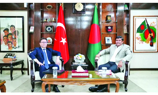 প্রধানমন্ত্রীর প্রতিরক্ষা উপদেষ্টার সাথে তুরস্কের রাষ্ট্রদূতের সাক্ষাৎ