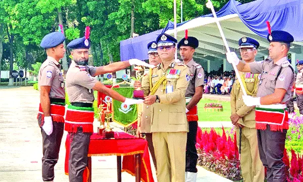 পুলিশের প্রধান দায়িত্ব জনগণের নিরাপত্তা নিশ্চিতে কাজ করা : আইজিপি