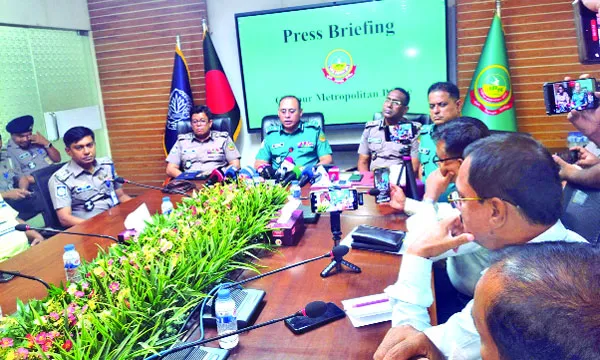 ‘নিরাপদ ও শান্তির নগরী’ গড়তে  গাজীপুরে এআই নজরদারির ঘোষণা