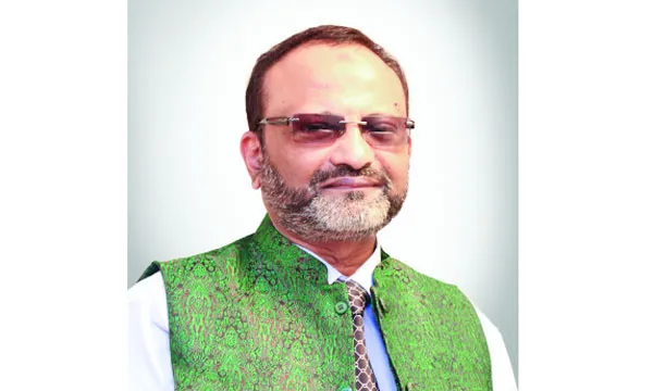 গ্রামীণ বিশ্ববিদ্যালয়ের পরামর্শক হলেন নিয়াজ আহমদ