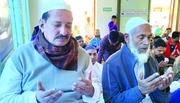 বেগম জিয়ার সুস্থতা কামনায় রাজশাহীতে দোয়া মাহফিল