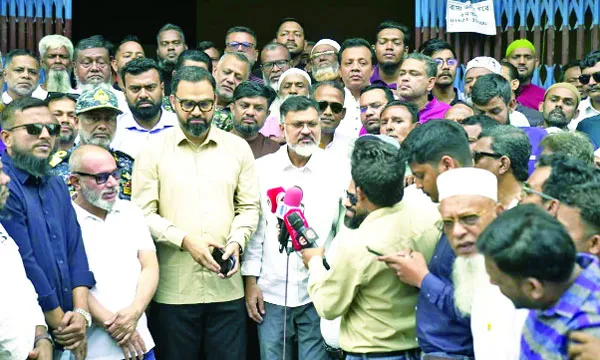 ঢাকার খালগুলো খনন ও পরিষ্কার করা হবে : ডিএনসিসি প্রশাসক