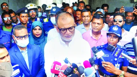১০ বছরের মধ্যে এবার সর্বোচ্চ দরে চামড়া কেনাবেচা হচ্ছে : বাণিজ্য উপদেষ্টা