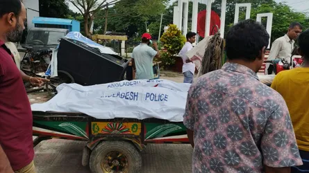 আড়াইহাজারে ট্রাক-সিএনজি সংঘর্ষে নিহত ৪, আহত ৩