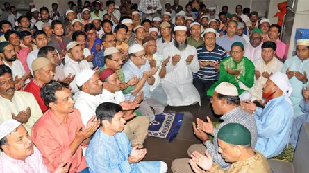 খালেদা জিয়ার মুক্তি ও সুস্থ্যতা কামনায় বিএনপির দোয়া মাহফিল