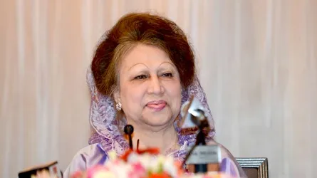 খালেদা জিয়াকে নিয়ে হঠাৎ নমনীয় সরকার