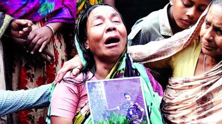 সোহেলের মৃত্যুতে পাগলপ্রায় মা