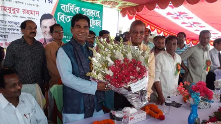 ঢাকা জেলায় উন্নয়নের বিপ্লব ঘটবে : মাহবুবুর রহমান