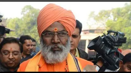 আমাকে ভোট দিন, না হলে অভিশাপ দেবো : বিজেপি প্রার্থী