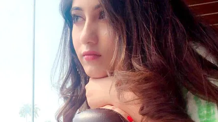 ক্ষমা চেয়েছেন সাফা কবির