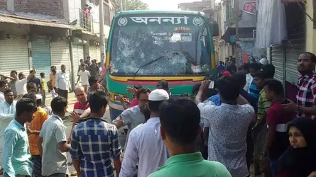 পাকুন্দিয়ায় বাসচাপায় কৃষক নিহত