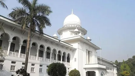 সড়ক পরিবহন আইন কার্যকর করার নির্দেশনা চেয়ে রিট