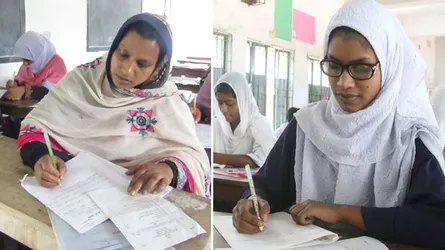 একসাথে এইচএসসি পরীক্ষা দিচ্ছেন মা-মেয়ে