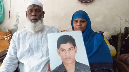 সন্তানের পথ চেয়ে নির্ঘুম রাত কাটাচ্ছেন মা আয়েশা