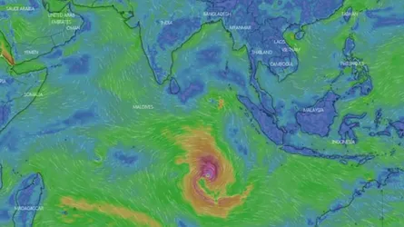 বঙ্গোপসাগরে নিম্নচাপ, গরম কমবে