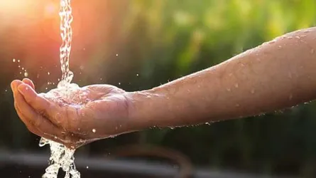 গরমে ডিহাইড্রেশন থেকে সাবধান