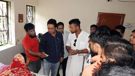 মাশরাফির পরিদর্শনের পর ওএসডি ৪ চিকিৎসক