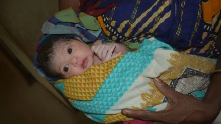 ফুটফুটে কন্যা সন্তানের মা হলেন সেই ধর্ষিতা নারী